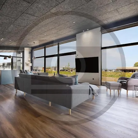 Nyaraló Gorgeous In With Sauna *