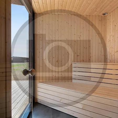 Nyaraló Gorgeous In With Sauna *